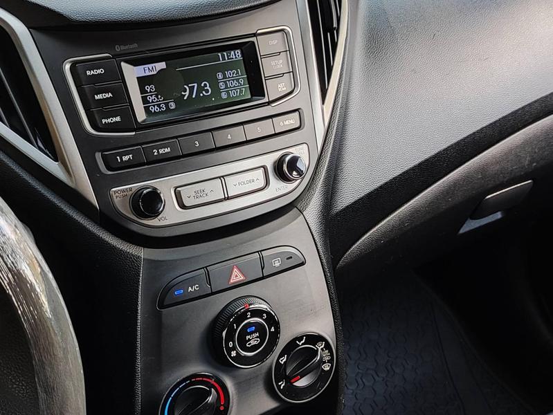 Hyundai HB20 1.0 Comfort - foto 11