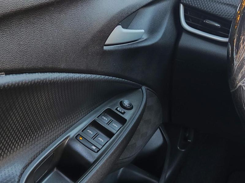 Chevrolet Onix 10tat LTZ - foto 11