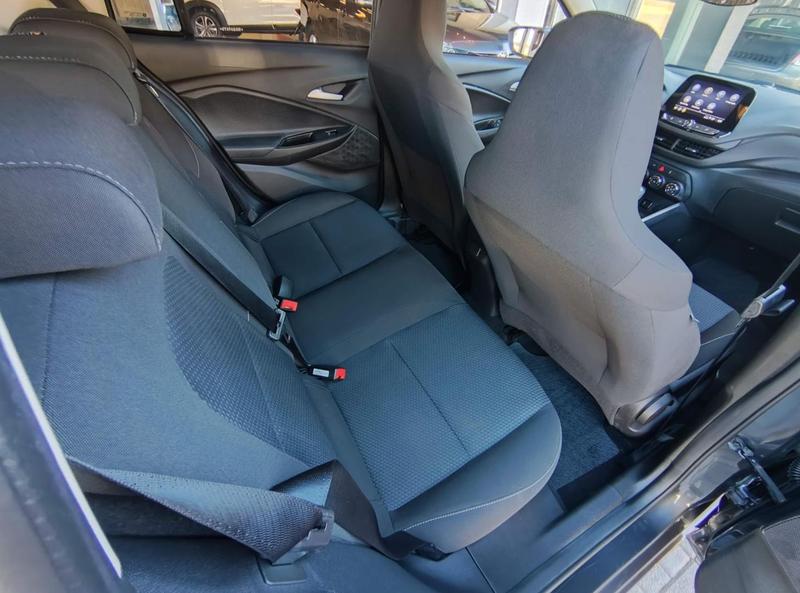 Chevrolet Onix 10tat LTZ - foto 18