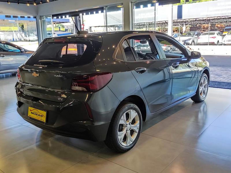 Chevrolet Onix 10tat LTZ - foto 6