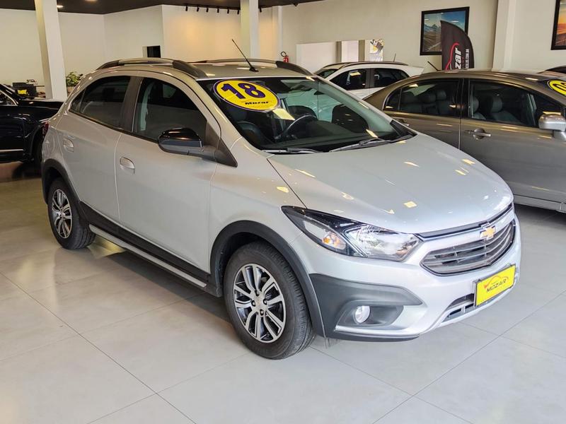 Chevrolet Onix 14at Act - foto 2