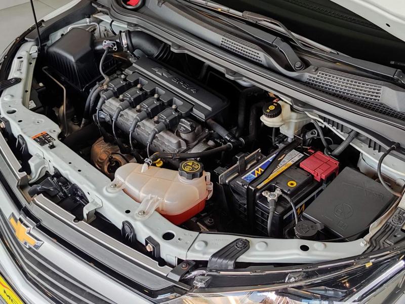 Chevrolet Onix 14at Act - foto 13