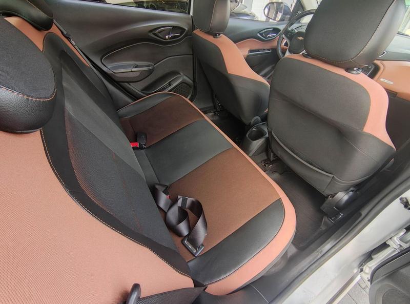 Chevrolet Onix 14at Act - foto 17