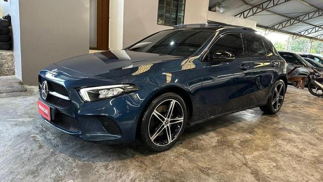MERCEDES-BENZ A250