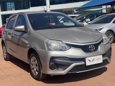 TOYOTA ETIOS HB X 13L MT