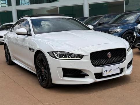 JAGUAR JAG XE R-SPORT SI4