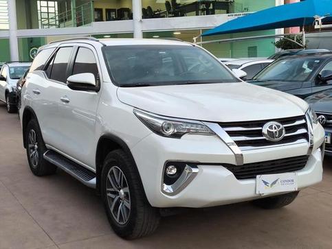 TOYOTA HILUX SWSRXA4FD