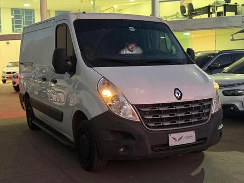 RENAULT MASTER FUR L1H1