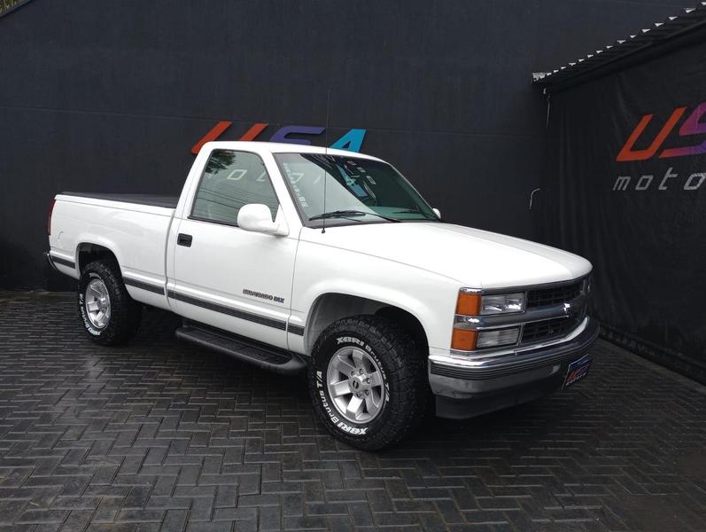 CHEVROLET SILVERADO PICK-UP DLX 4.2 TB 2P