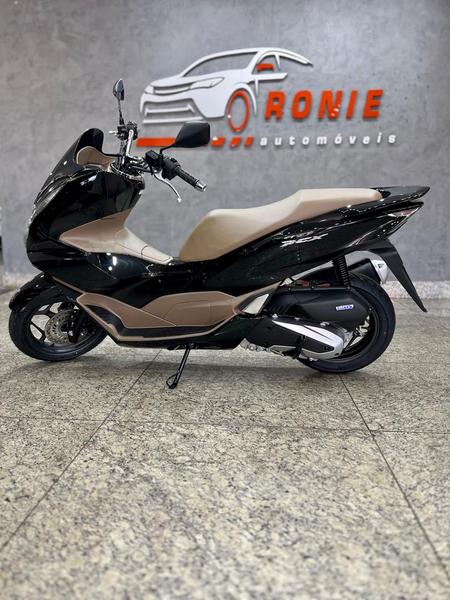 HONDA PCX DELUXE