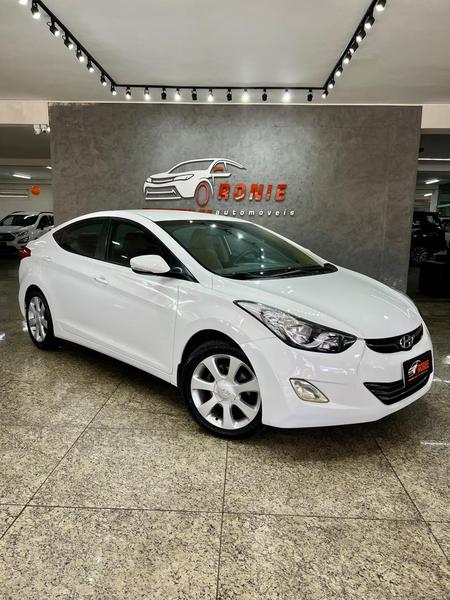 HYUNDAI ELANTRA GLS