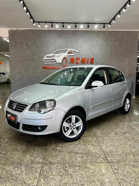 VOLKSWAGEN POLO SEDAN 1.6 COMFOR