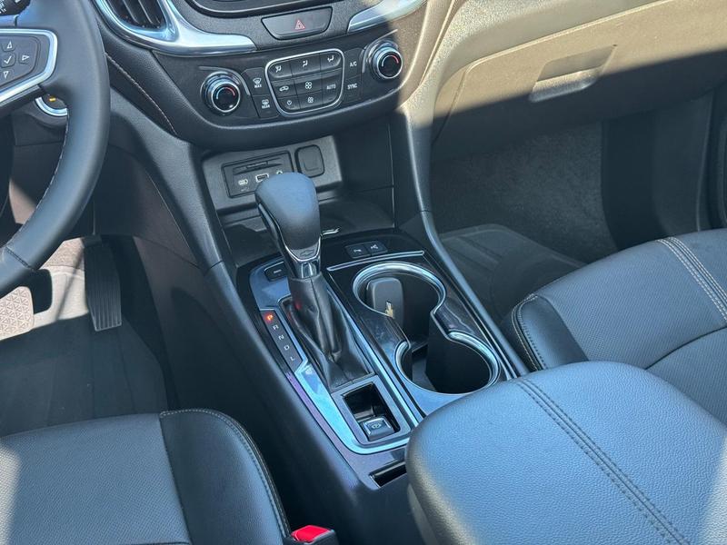 Chevrolet Equinox 15t Pre - foto 18
