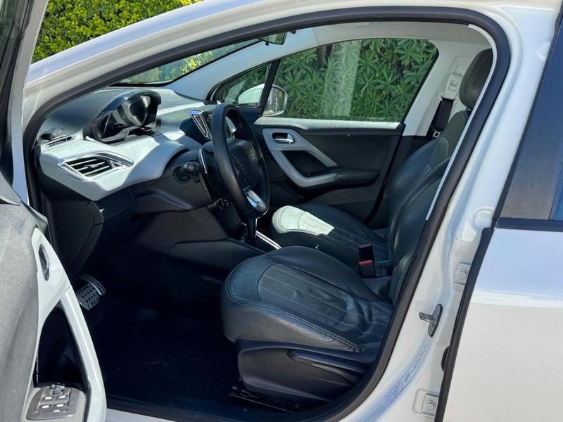 Peugeot 208 Act Pack Bva - foto 10