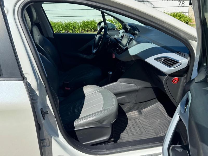 Peugeot 208 Act Pack Bva - foto 16