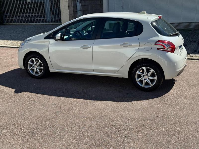 Peugeot 208 Act Pack Bva - foto 5
