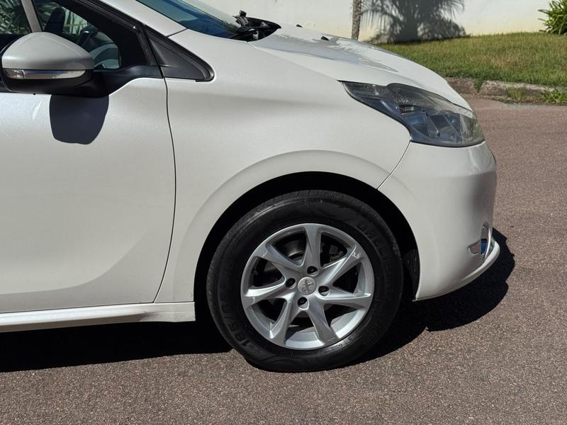 Peugeot 208 Act Pack Bva - foto 20
