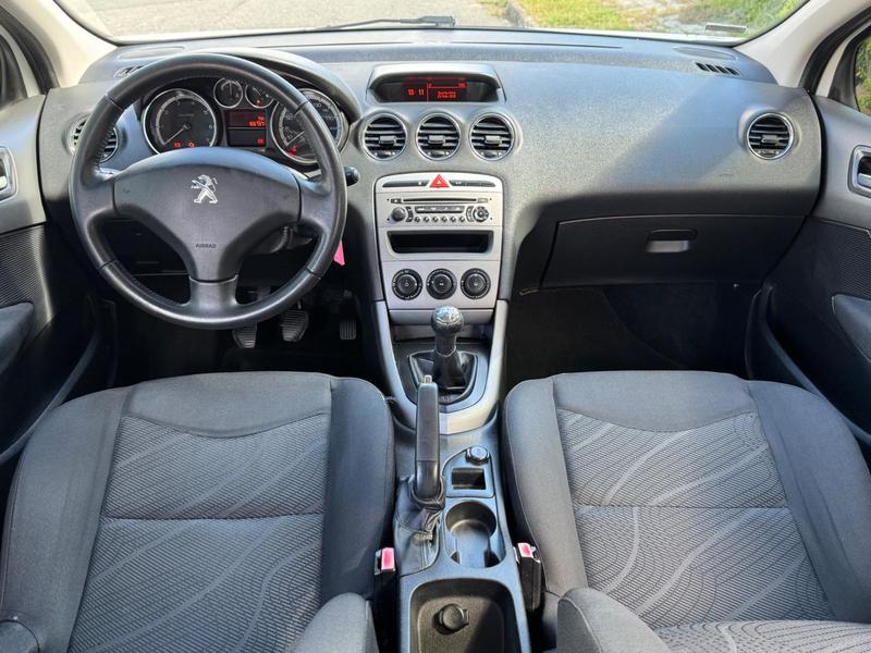 Peugeot 308 Active - foto 11