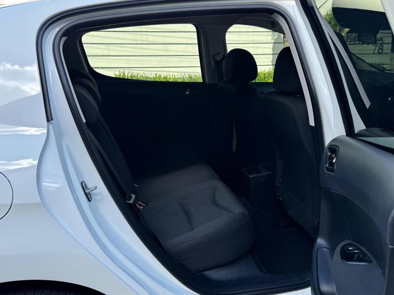 Peugeot 308 Active - foto 17