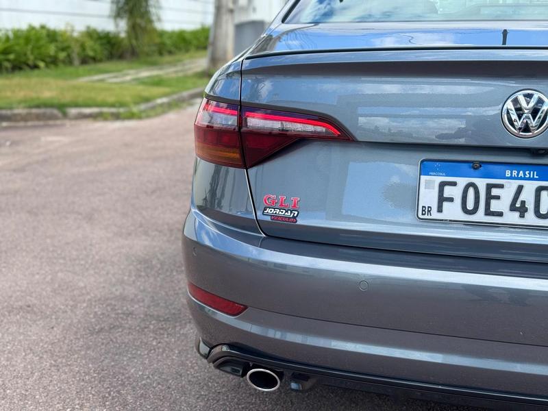 Volkswagen Jetta GLi Ag - foto 9
