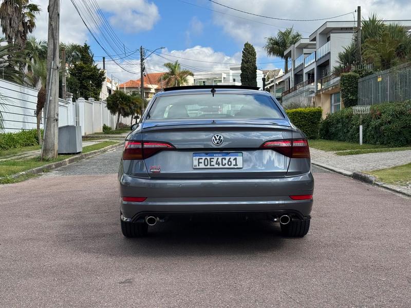 Volkswagen Jetta GLi Ag - foto 8