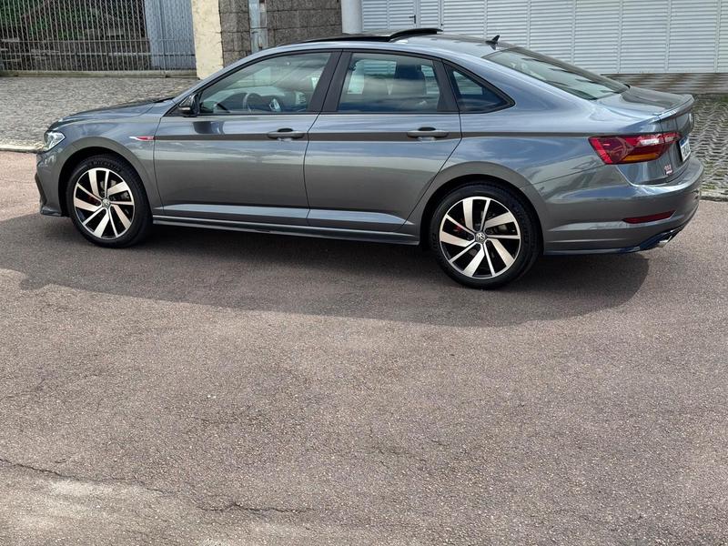 Volkswagen Jetta GLi Ag - foto 7