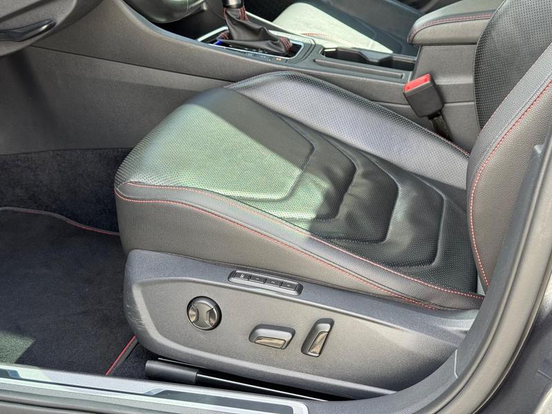 Volkswagen Jetta GLi Ag - foto 14