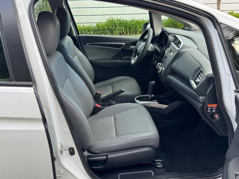 Honda Fit Lx CVT - foto 17
