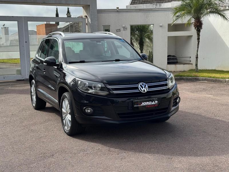 Volkswagen Tiguan 2.0 TSI - foto 2