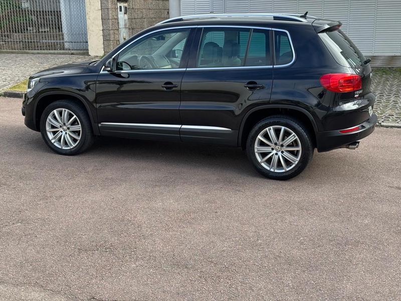 Volkswagen Tiguan 2.0 TSI - foto 5