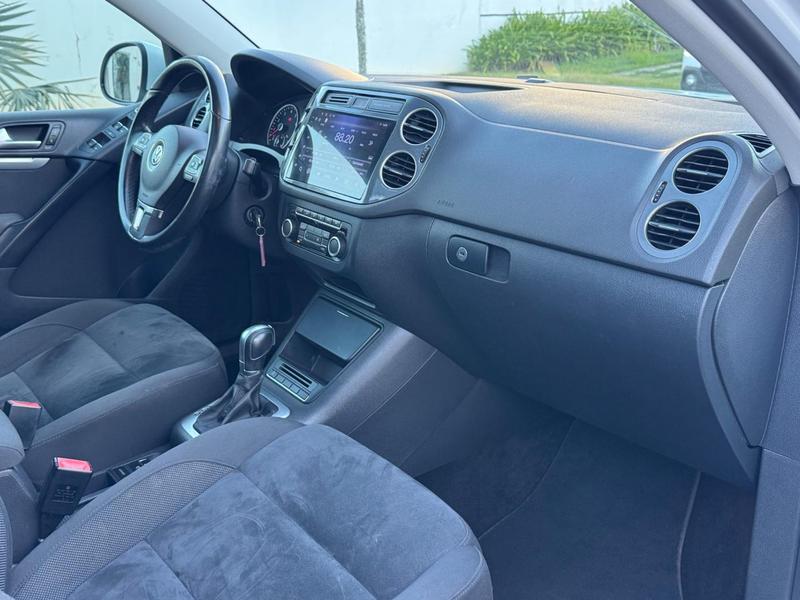Volkswagen Tiguan 2.0 TSI - foto 15