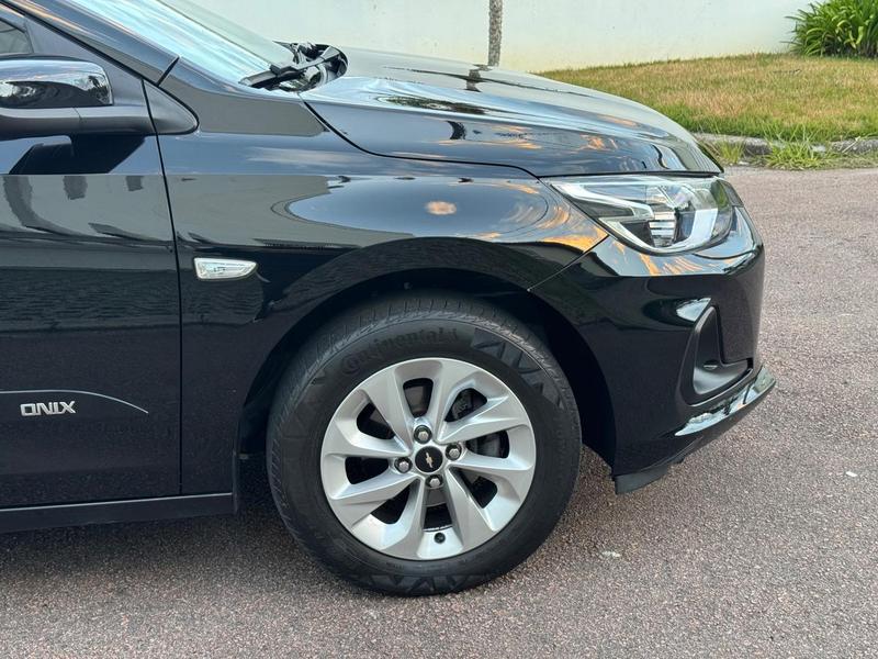 Chevrolet Onix 10tmt LTZ - foto 20