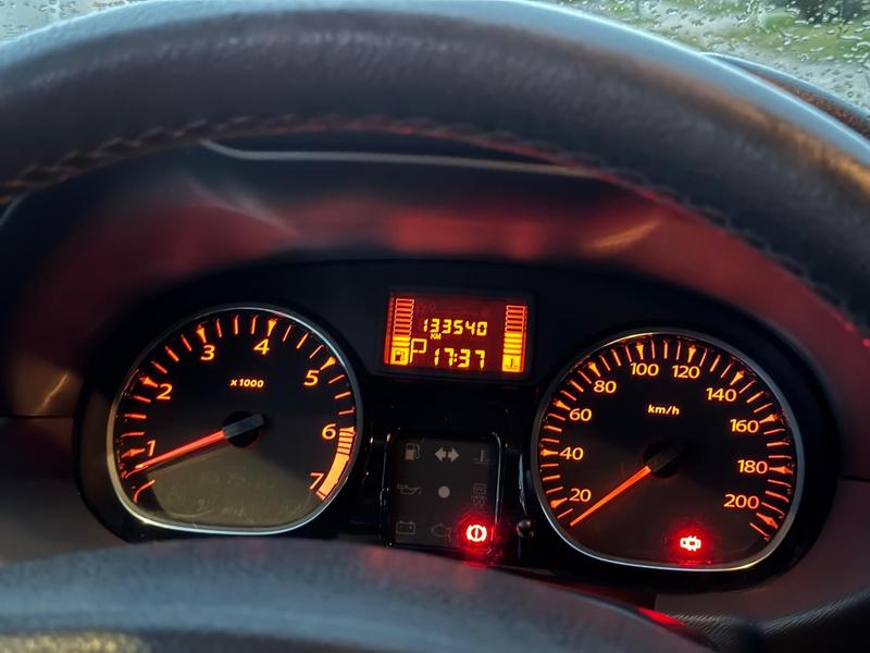 Renault Duster 2.0 D 4x2a - foto 13