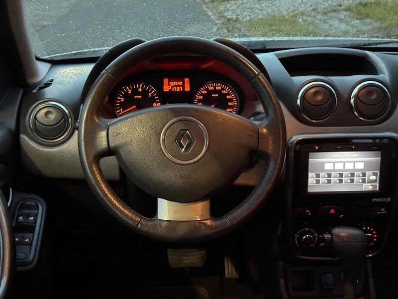 Renault Duster 2.0 D 4x2a - foto 12