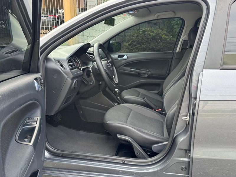 Volkswagen Voyage 1.6 MSI Flex 16V 4P Aut. - foto 9