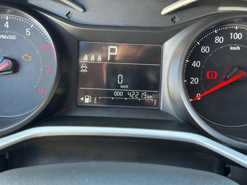 Chevrolet Onix Plus 10tat - foto 13