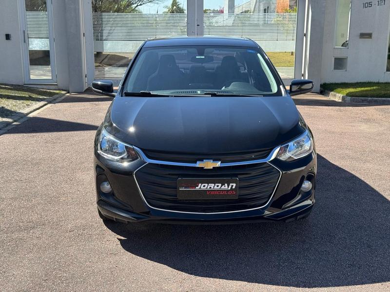 Chevrolet Onix Plus 10tat - foto 3