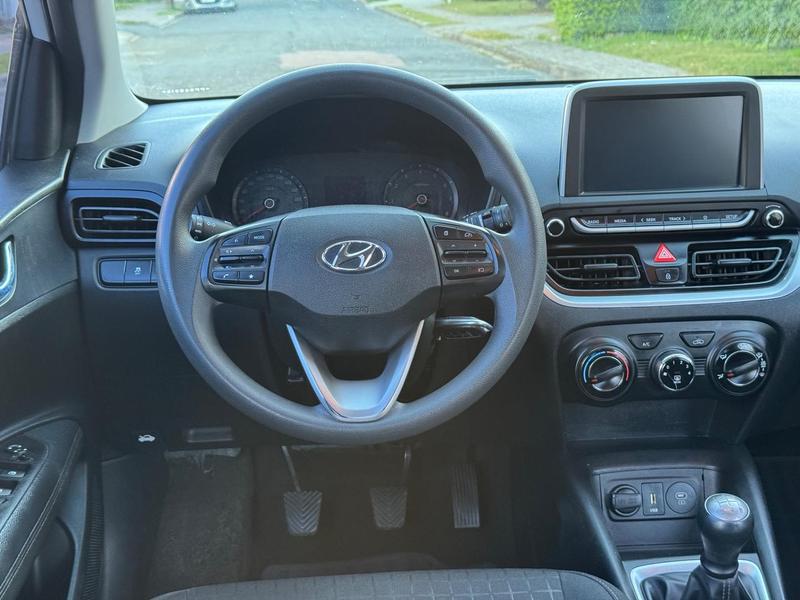 Hyundai HB20 Limited 1.0 Flex 12V Mec - foto 12