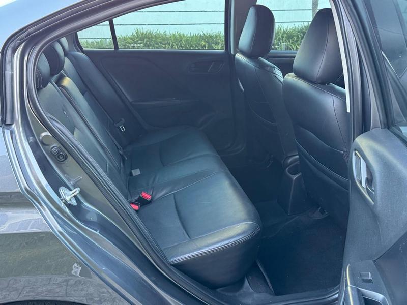 Honda City Lx CVT - foto 19