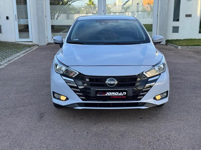 Nissan Versa Advnc CVT - foto 3