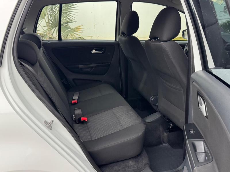 Volkswagen Fox Highline I Motion 1.6 Flex 16V 5P - foto 18