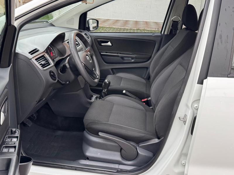 Volkswagen Fox Highline I Motion 1.6 Flex 16V 5P - foto 10