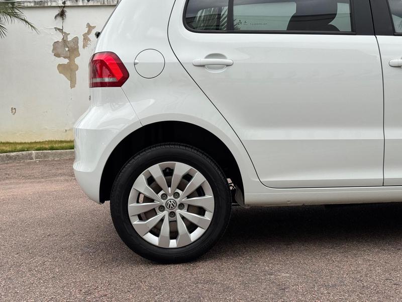 Volkswagen Fox Highline I Motion 1.6 Flex 16V 5P - foto 20