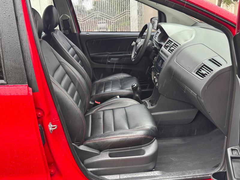 Volkswagen Fox Connect Mb - foto 15