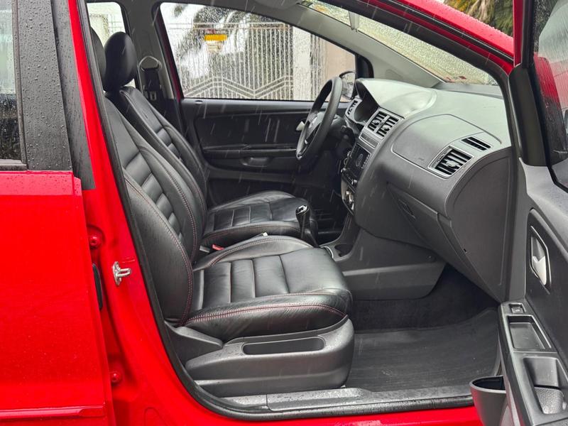 Volkswagen Fox Connect Mb - foto 14