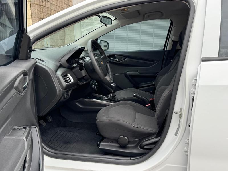 Chevrolet Onix 10mt LT - foto 9
