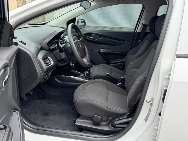 Chevrolet Onix 10mt LT - foto 10