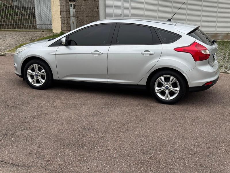 Ford Focus S 1.6 H - foto 5