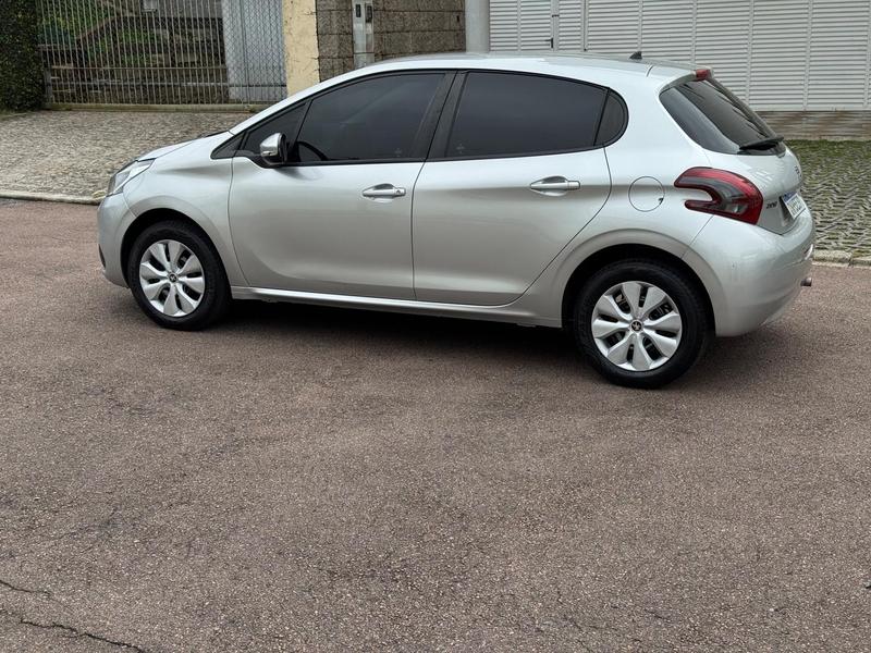 Peugeot 208 Active Mt - foto 5