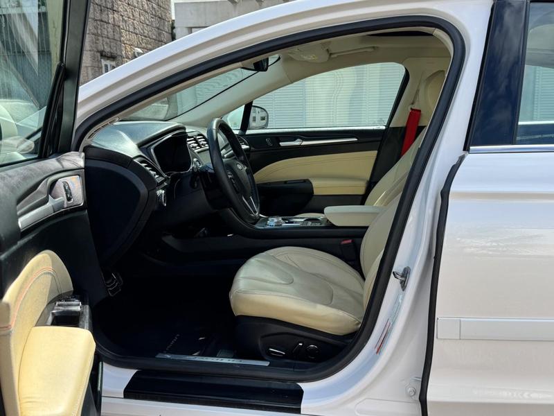 Ford Fusion Titanium 2.0 Gtdi Eco. Awd Aut. - foto 8